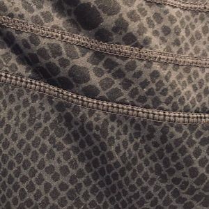 32 Degrees Pants - Black Mamba 🐍 Workout Leggings NWOT 32 Degrees Pants - Black Mamba 🐍 Workout Leggings NWOT